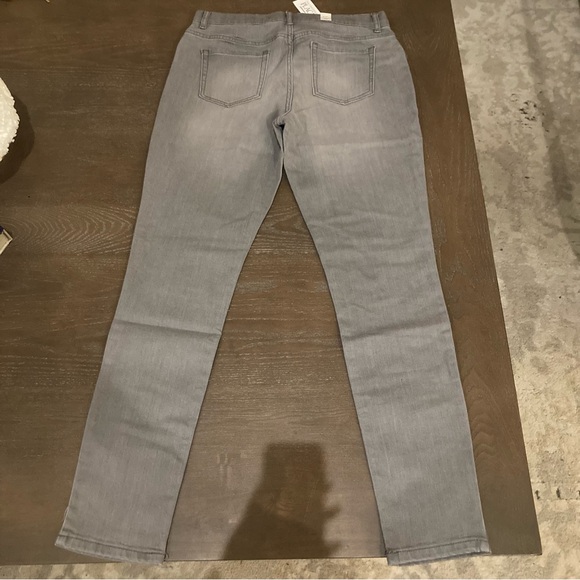 Kids Grey Jeggings - Picture 2 of 2